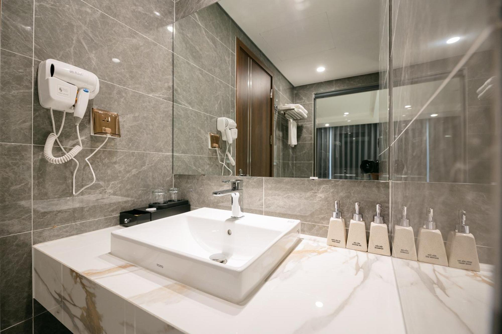 Love St - Hanoi Hotel 外观 照片